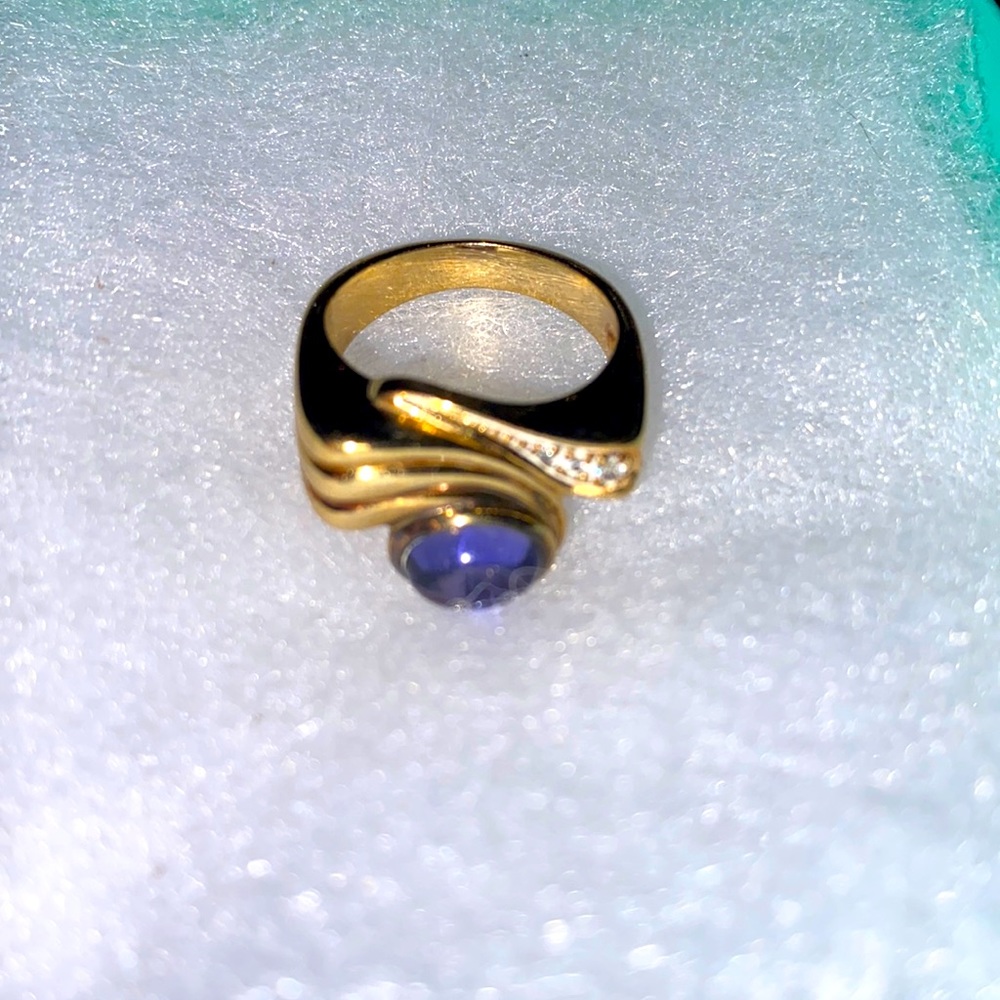 Natural Amethyst Gold Plated Sterling Silver Ring size 6